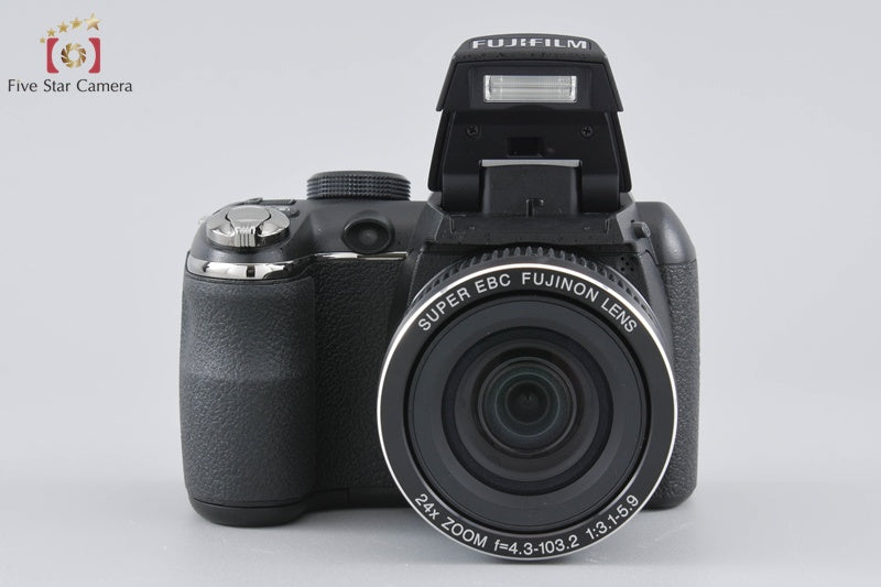 Fujifilm FinePix S3200 14.0 MP Digital Camera