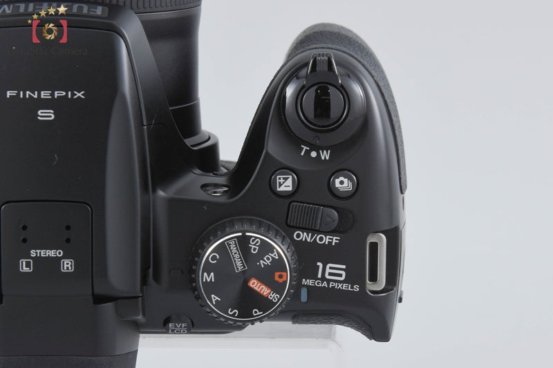 Fujifilm FinePix S8400 Black 16.0 MP Digital Camera