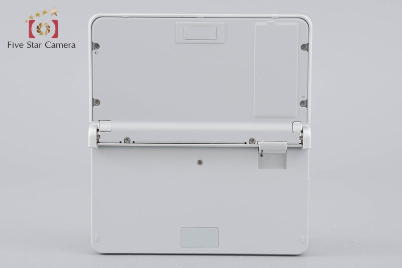 Casio HIGH SPEED EXILIM EX-ZR70 White 16.1 MP Digital Camera w/ Box