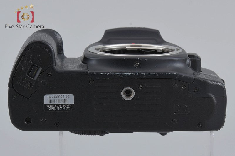 Canon EOS 7 35mm SLR Film Camera Body