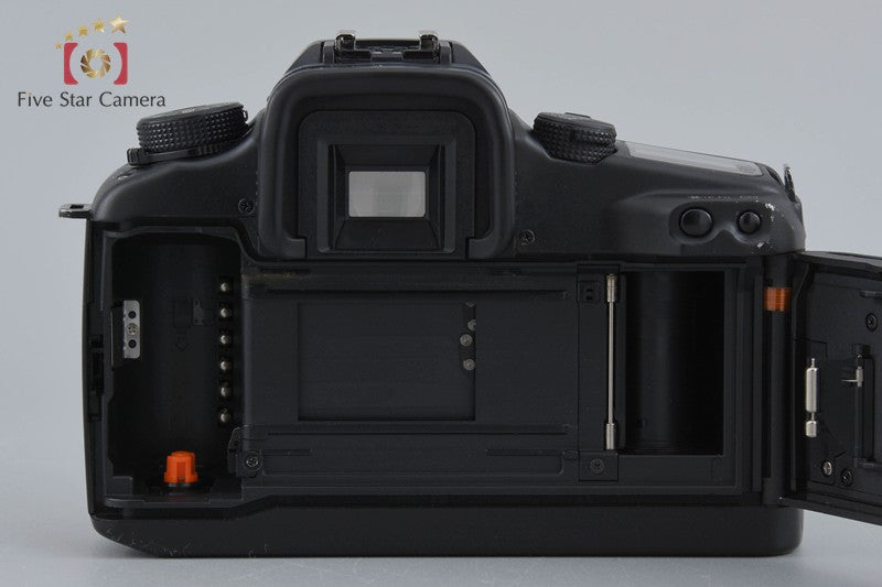 Canon EOS 7 35mm SLR Film Camera Body