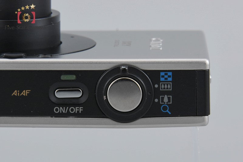 Canon IXY Digital 10 Black 7.1 MP Digital Camera w/ Box