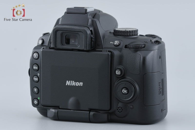 "Shutter count 719" Nikon D5000 12.3 MP DSLR Camera 18-55 55-200 VR Lenses