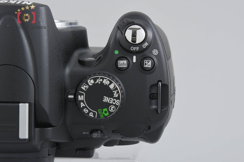 "Count 3,874" Nikon D5000 12.3 MP DSLR Camera 18-55 55-200 VR Lenses