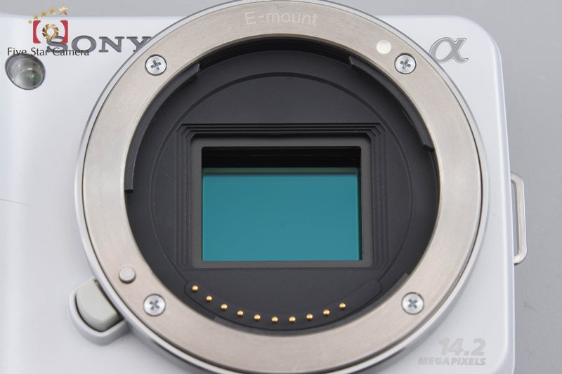 Sony Alpha NEX-3 16.1 MP White 18-55 Lens [Japanese Language Only]