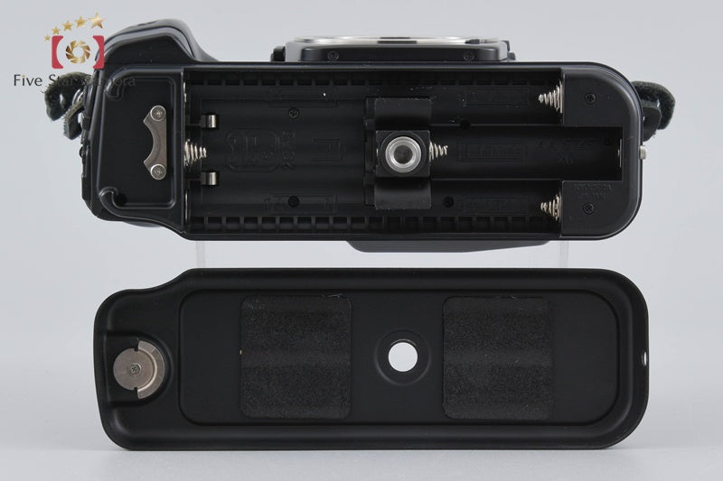 CONTAX RTS III 35mm SLR Film Camera Body