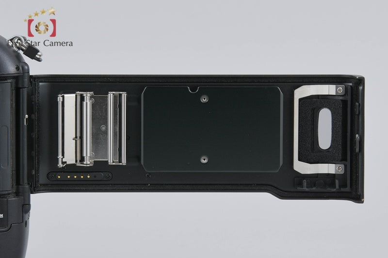 Nikon F5 35mm SLR Film Camera Body