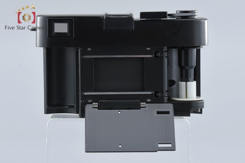 Leica CL 35mm Rangefinder Film Camera Body