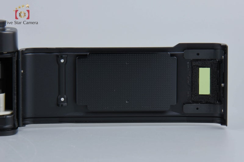 Very Good!! Leica R4s Black 35mm SLR Film Camera Body