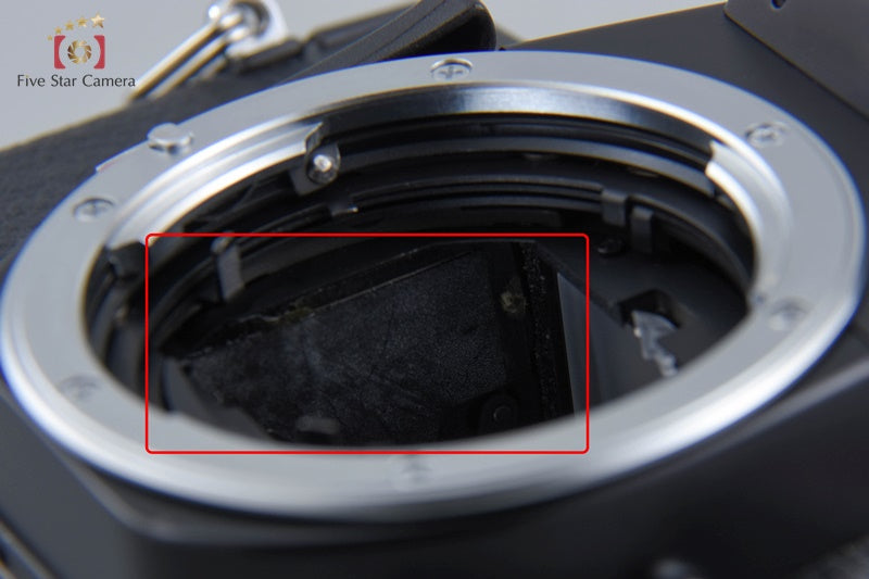 Very Good!! Leica R4s Black 35mm SLR Film Camera Body