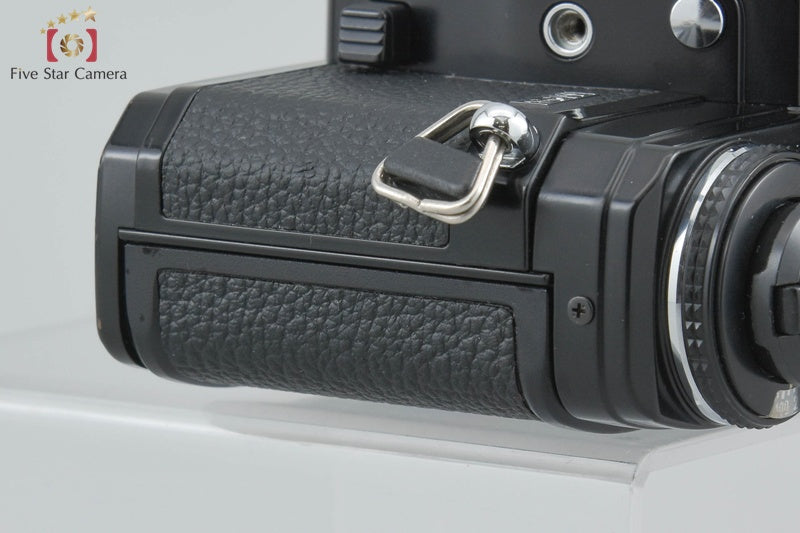 Minolta New X-700 35mm SLR Film Camera Body