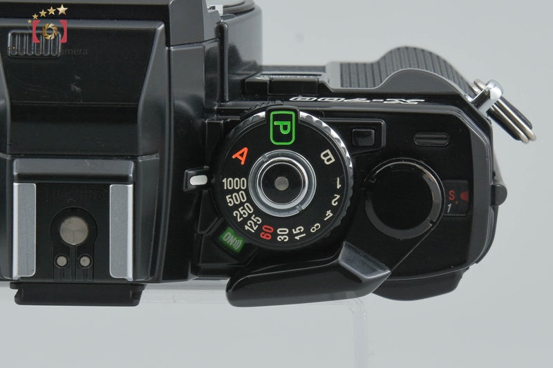 Minolta New X-700 35mm SLR Film Camera Body