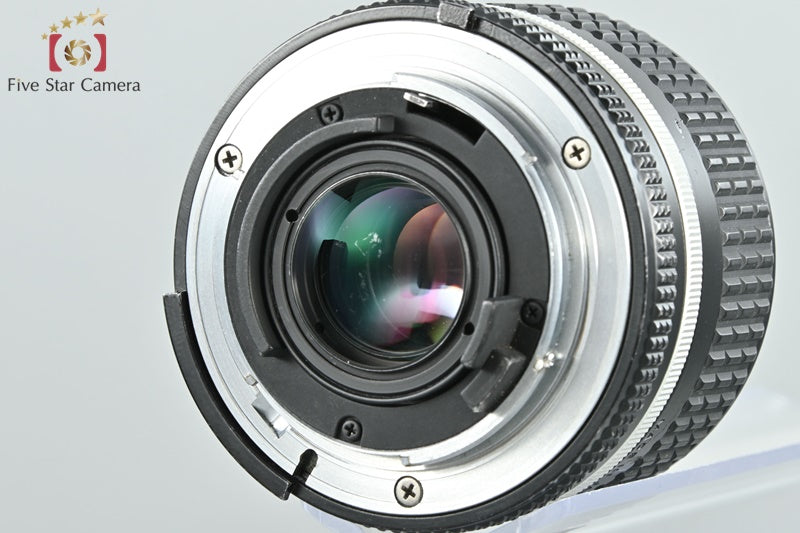 Nikon Ai-S NIKKOR 24mm f/2.8