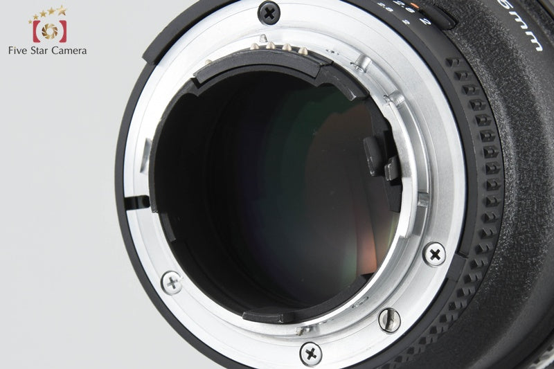 Nikon AF DC NIKKOR 135mm f/2