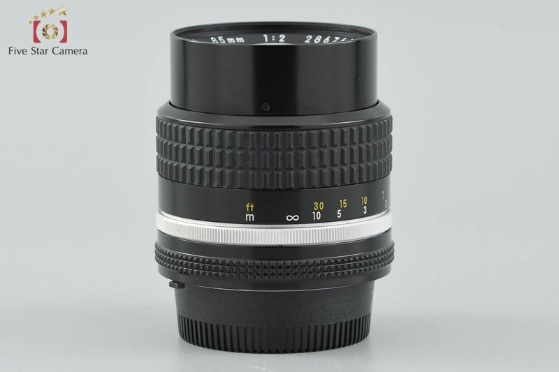 Nikon Ai-S NIKKOR 85mm f/2 [Very Good]
