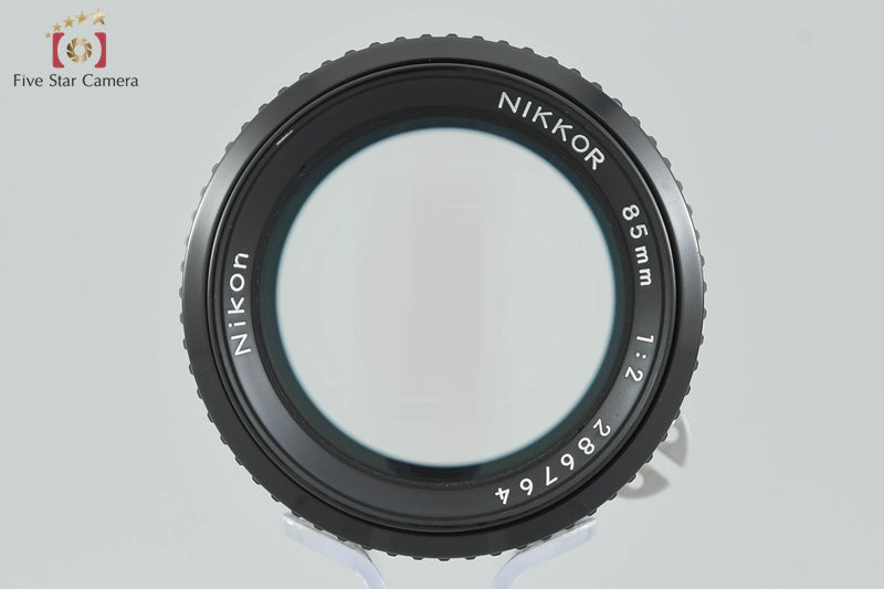 Nikon Ai-S NIKKOR 85mm f/2 [Very Good]