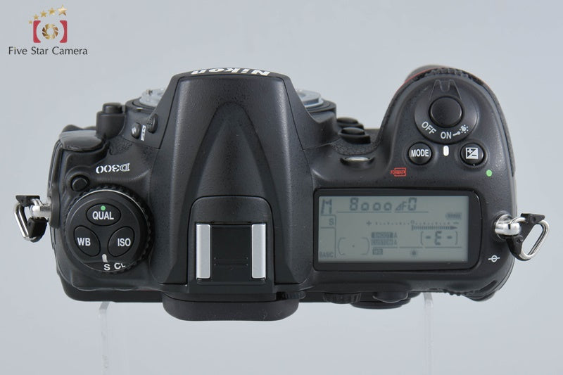 Very Good!! Nikon D300 12.3 MP Digital SLR Camera Body
