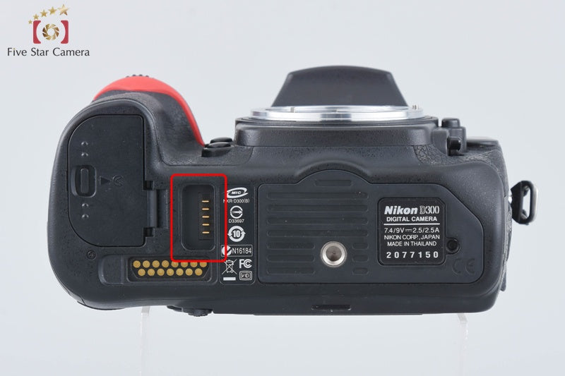 Nikon D300 12.3 MP Digital SLR Camera Body w/ Box