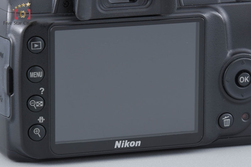 Nikon D3000 10.2 MP Digital SLR Camera 18-55 Lens