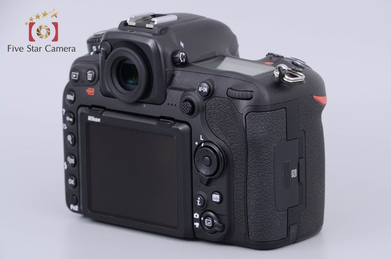 Nikon D500 20.9 MP Digital SLR Camera Body [Good]