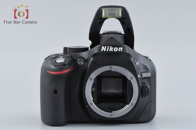 Shutter count 2,674 Nikon D5200 Black 24.1 MP DSLR 18-55 VR Lens