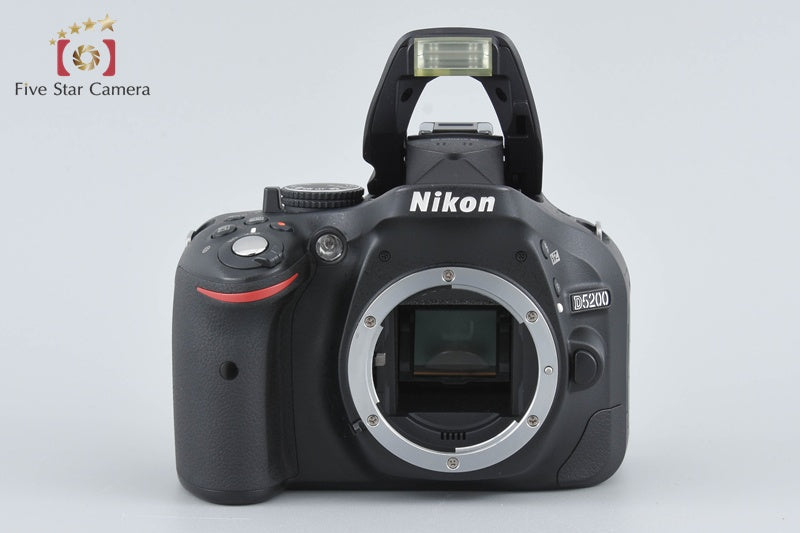 "Shutter count 2,412" Nikon D5200 Black 24.1 MP DSLR Camera 18-55 VR Lens