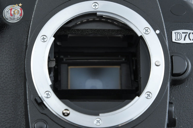 Nikon D70 6.1 MP Digital SLR Camera Body