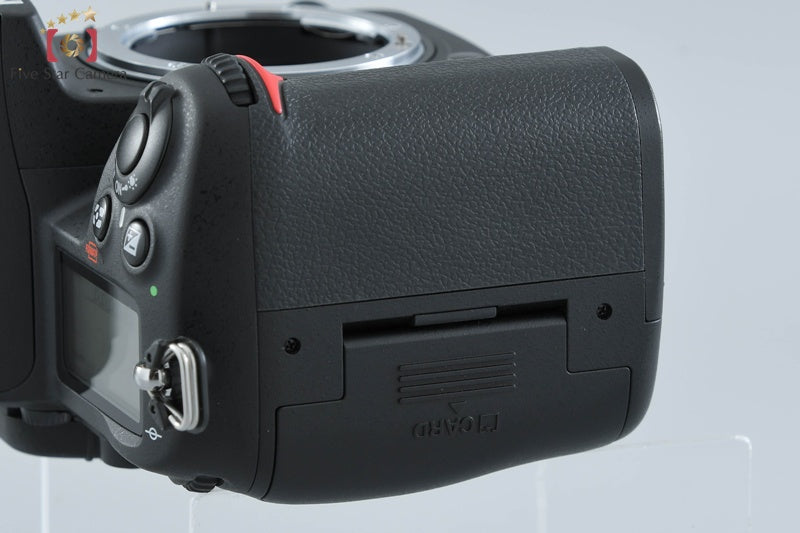 "Shutter count 676" Nikon D7000 16.2 MP Digital SLR Camera Body [Mint]