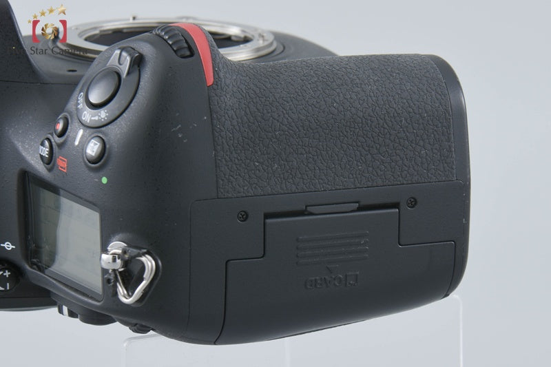 Nikon D800 36.3 MP Full Frame Digital SLR Camera Body