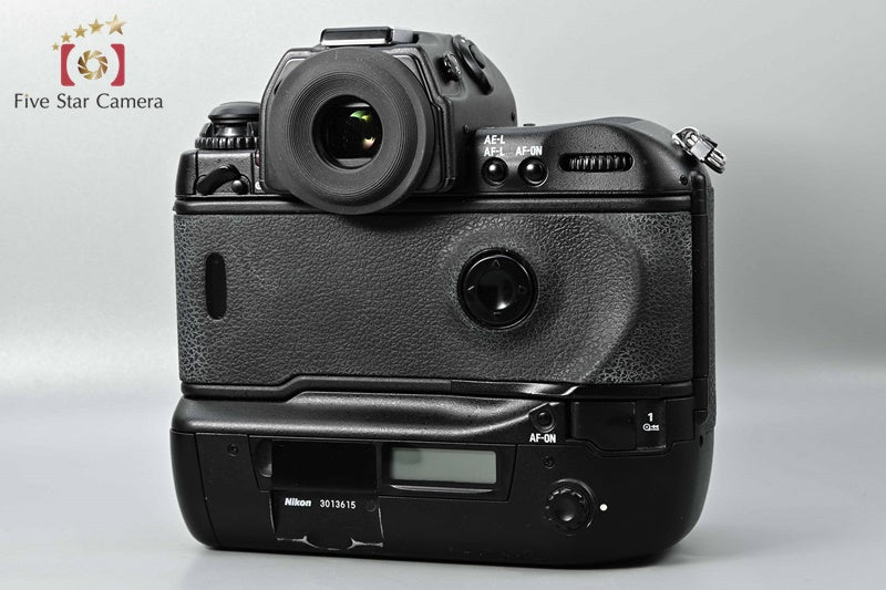 Nikon F5 SLR Film Camera Body