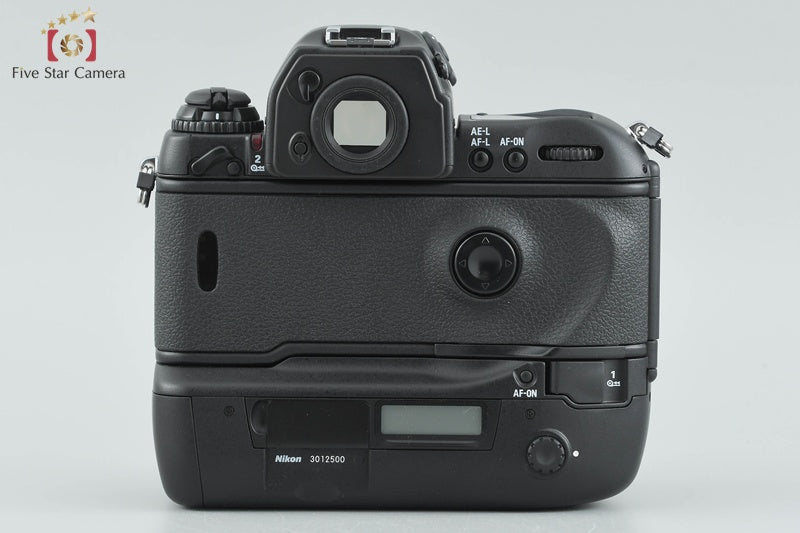 Nikon F5 35mm SLR Film Camera Body