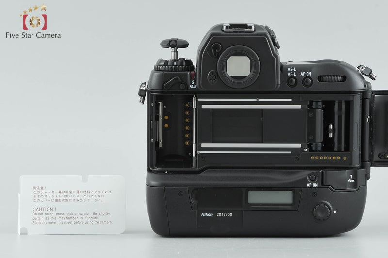 Nikon F5 35mm SLR Film Camera Body