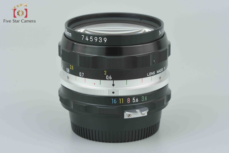 Near Mint!! Nikon NIKKOR-H Auto 28mm f/3.5 Non Ai Lens