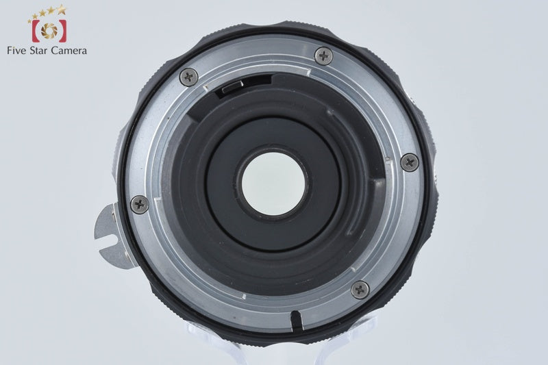 Nikon NIKKOR-H Auto 28mm f/3.5 Non Ai Lens