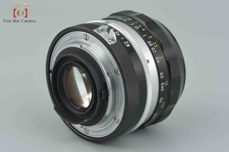 Nikon NIKKOR-N Auto 24mm f/2.8 Non Ai Lens