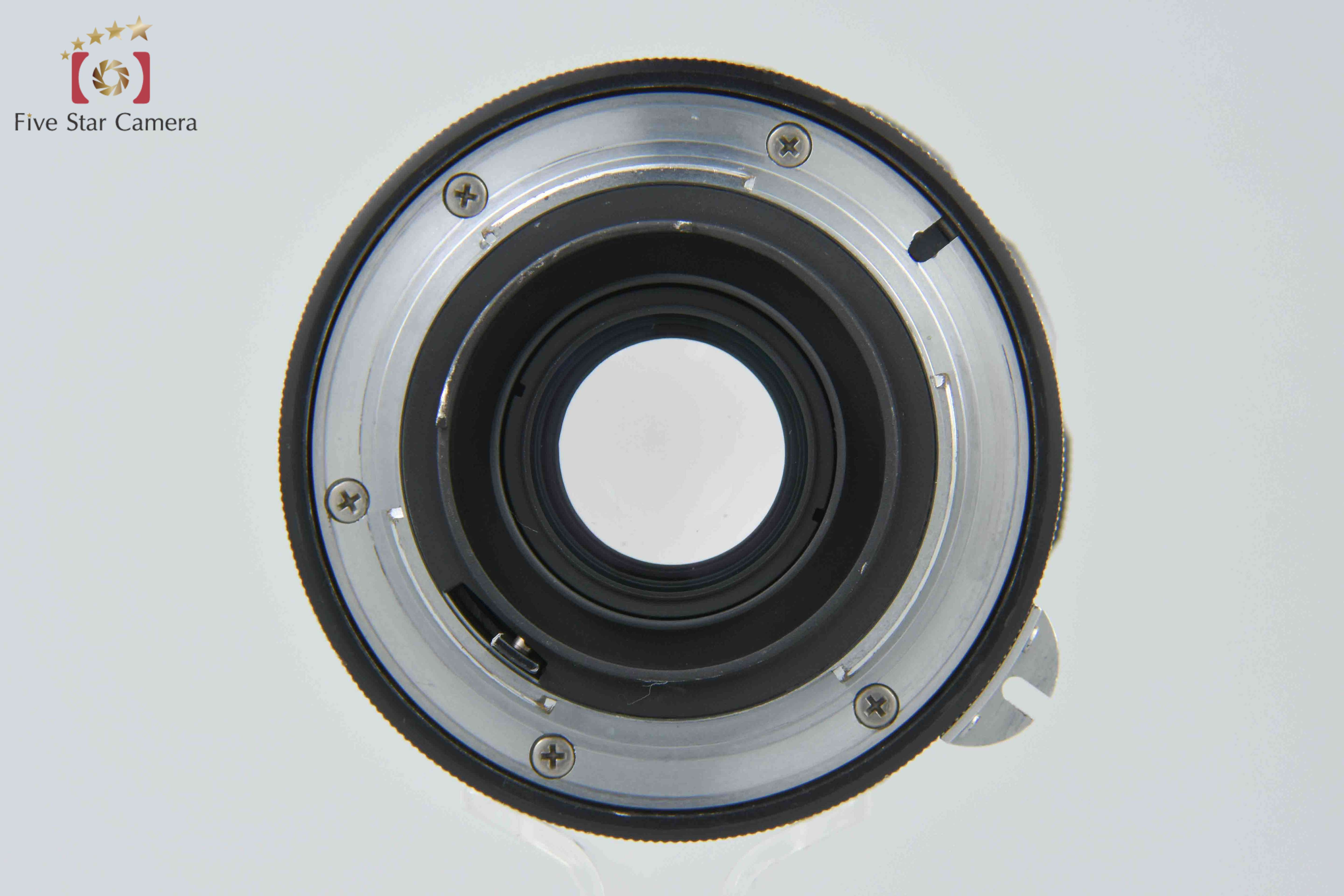 Nikon NIKKOR-N.C Auto 24mm f/2.8 Non Ai Lens