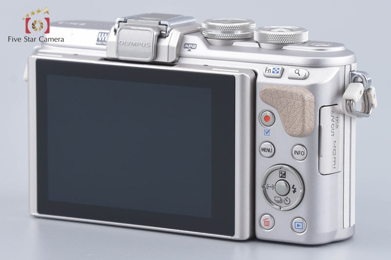 "Shutter count 3,389" Olympus PEN E-PL8 White 16.1 MP Digital Camera 14-42 Lens