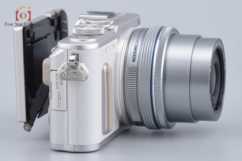"Shutter count 3,389" Olympus PEN E-PL8 White 16.1 MP Digital Camera 14-42 Lens