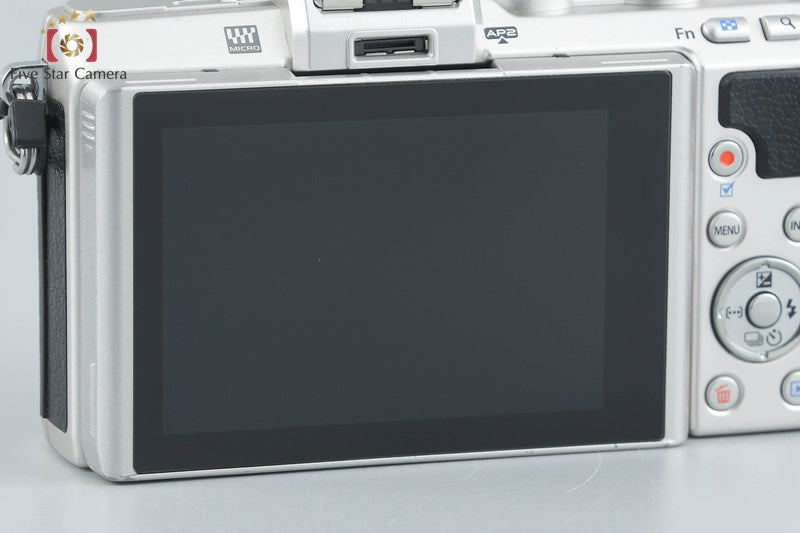 "Count 1,506" Olympus PEN Lite E-PL7 Silver 16.1 MP EZ 14-42 40-150 Lenses