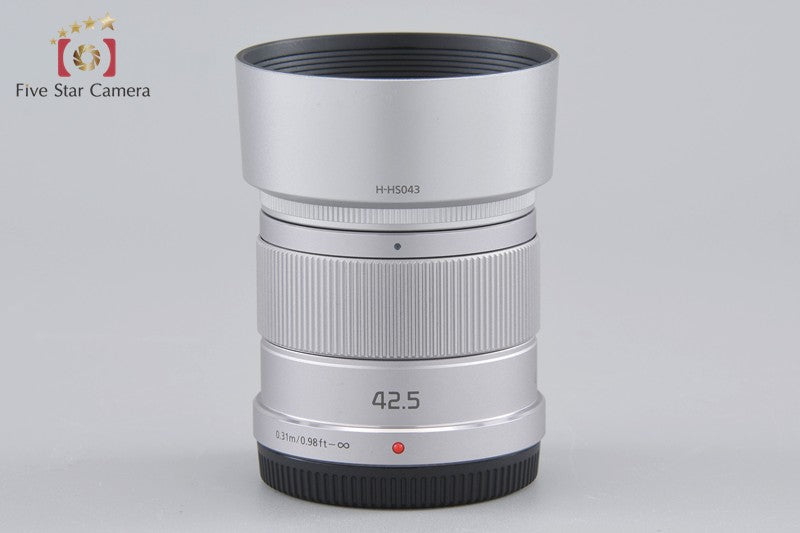 Panasonic LUMIX G 42.5mm f/1.7 ASPH. POWER O.I.S. H-HS043 Silver [Near Mint]
