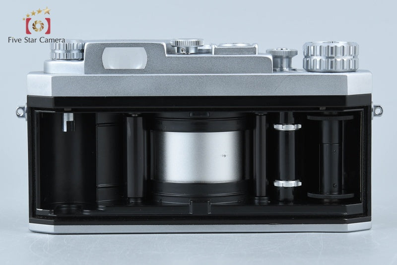 Panon WIDELUX F6 Silver Panoramic Film Camera