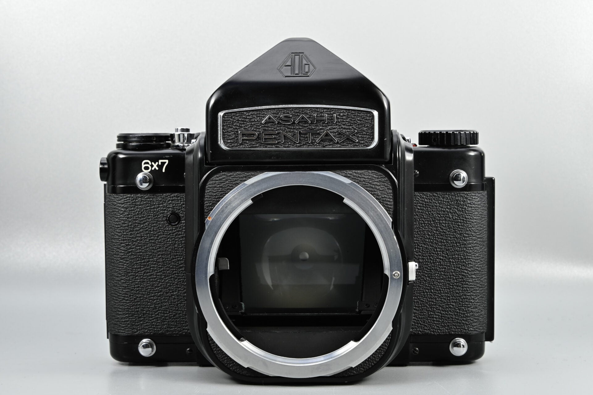 PENTAX 67 Eye Level Early Model Medium Format Film Camera