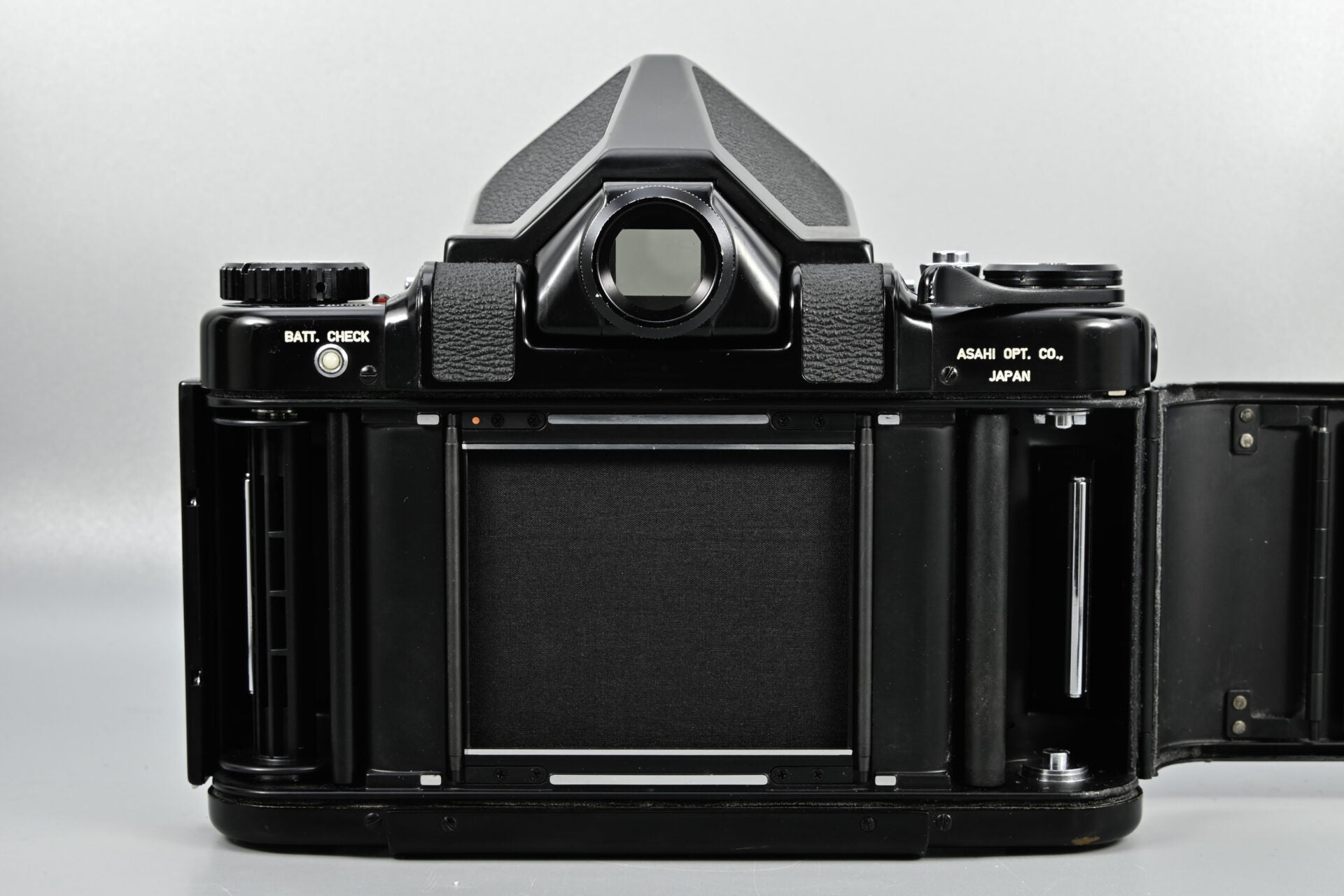 PENTAX 67 Eye Level Early Model Medium Format Film Camera