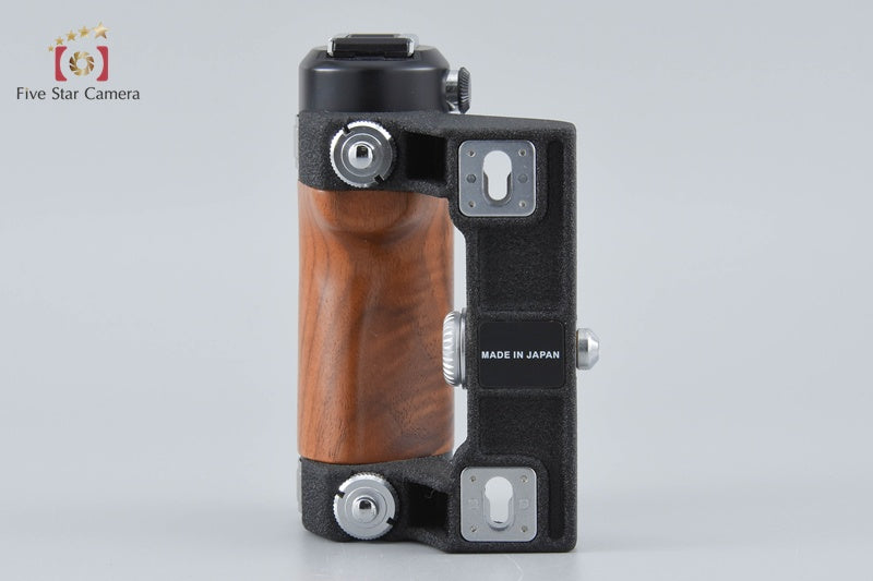 PENTAX Wood Grip for 67 6x7 [Near Mint]