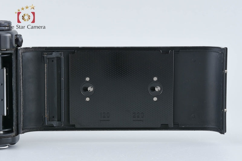 PENTAX 6x7 Eye Level Early Model + SMC TAKUMAR 6x7 105mm f/2.4