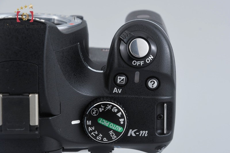 "Shutter count 5,761" Pentax K-m 10.2 MP DSLR 18-55 50-200 Lenses