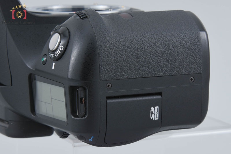 PENTAX K10D 10.2 MP DSLR Camera Body [Excellent]