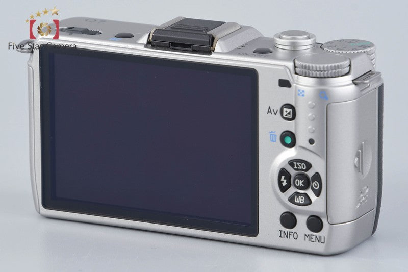 "Shutter count 896" PENTAX Q7 Silver 12.4 MP Digital Camera Body [Excellent]