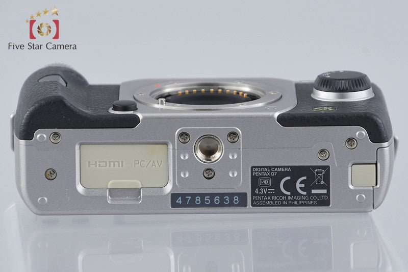 "Shutter count 896" PENTAX Q7 Silver 12.4 MP Digital Camera Body [Excellent]
