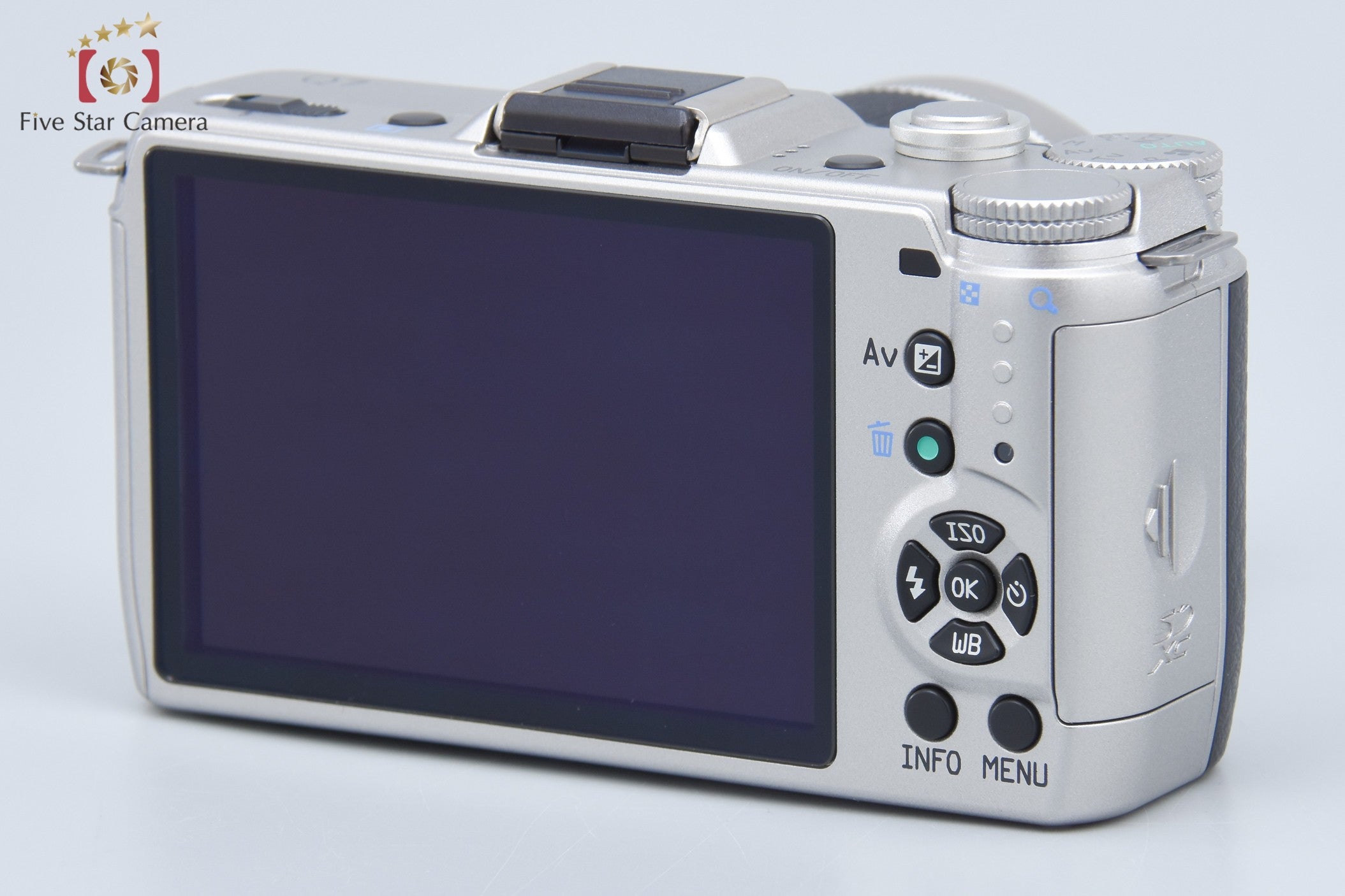 "Shutter count 179" PENTAX Q7 Silver 12.4 MP Digital Camera 5-15 Lens